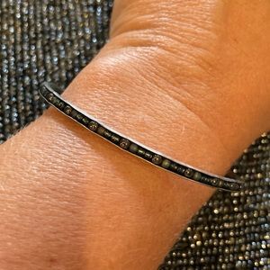 Silpada sterling silver flexible bangle bracelet (B2256) with hematite